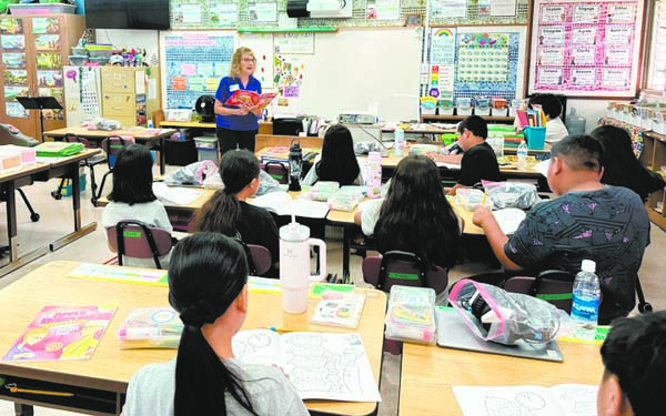 Rotary Club of Lahaina Sunset shares ethics activity with 3rd Grade students | News, Sports, Jobs - Vimarsana News